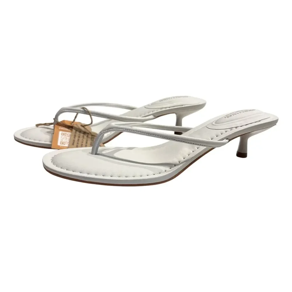 Project Cloud Women Mango Kitten Heel Sandal in White, Size 9